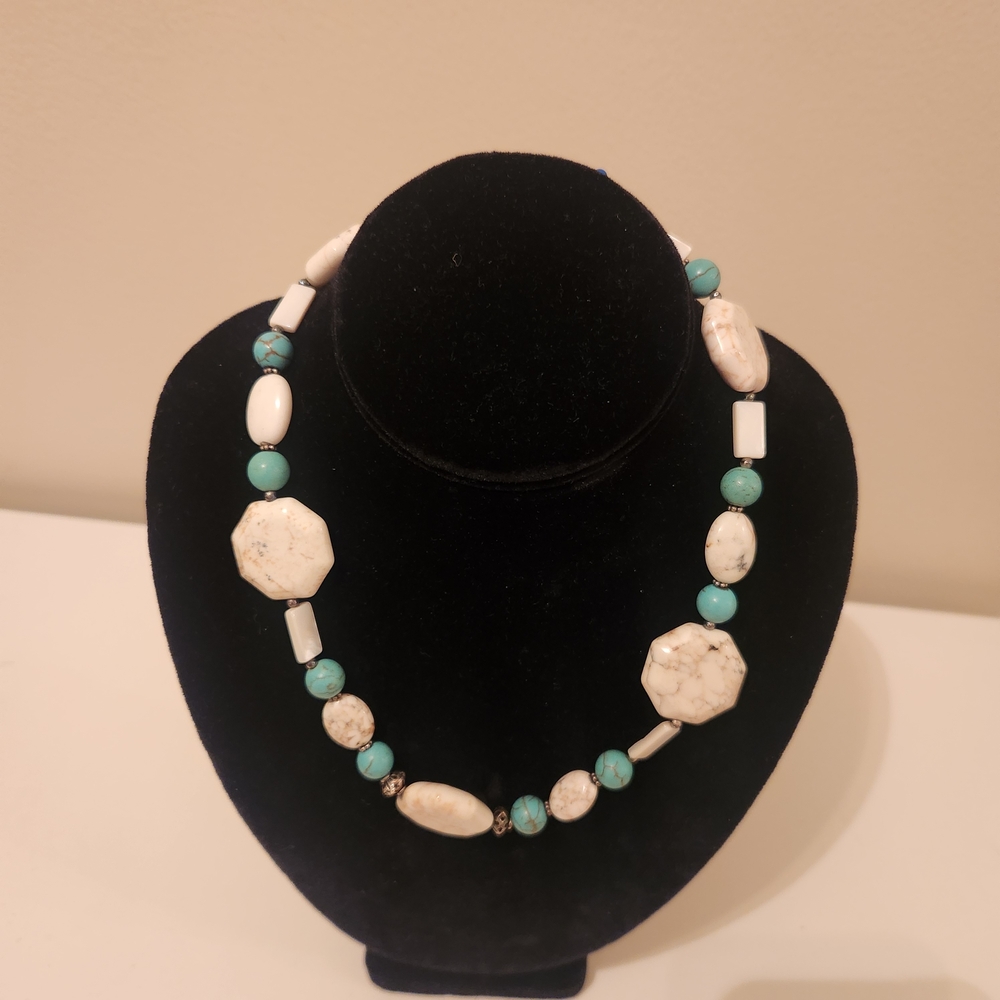 White and Turquoise Beaded Statement Necklace with Bracelet